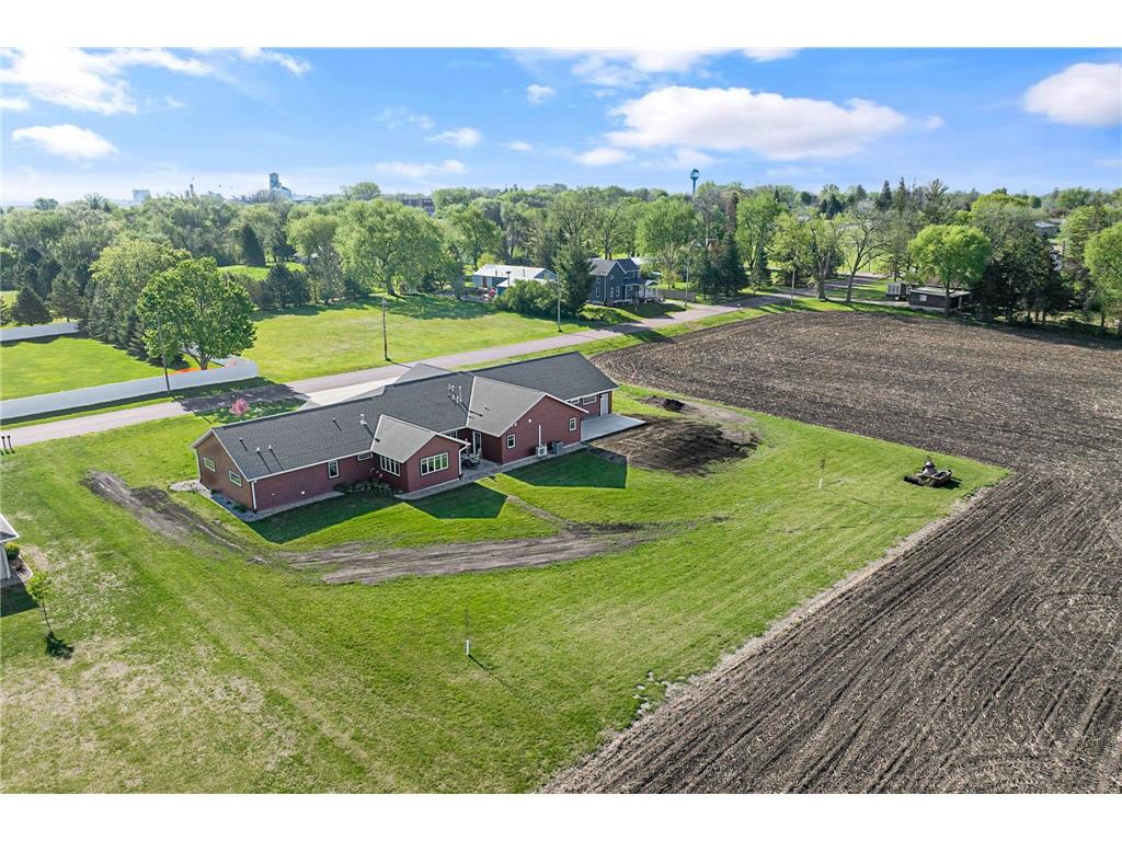 513 Harrison Street Welcome MN 56181 6819431 image51