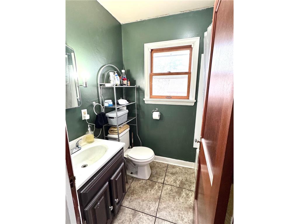 513 Lake Street NE Warroad MN 56763 7066841 image6