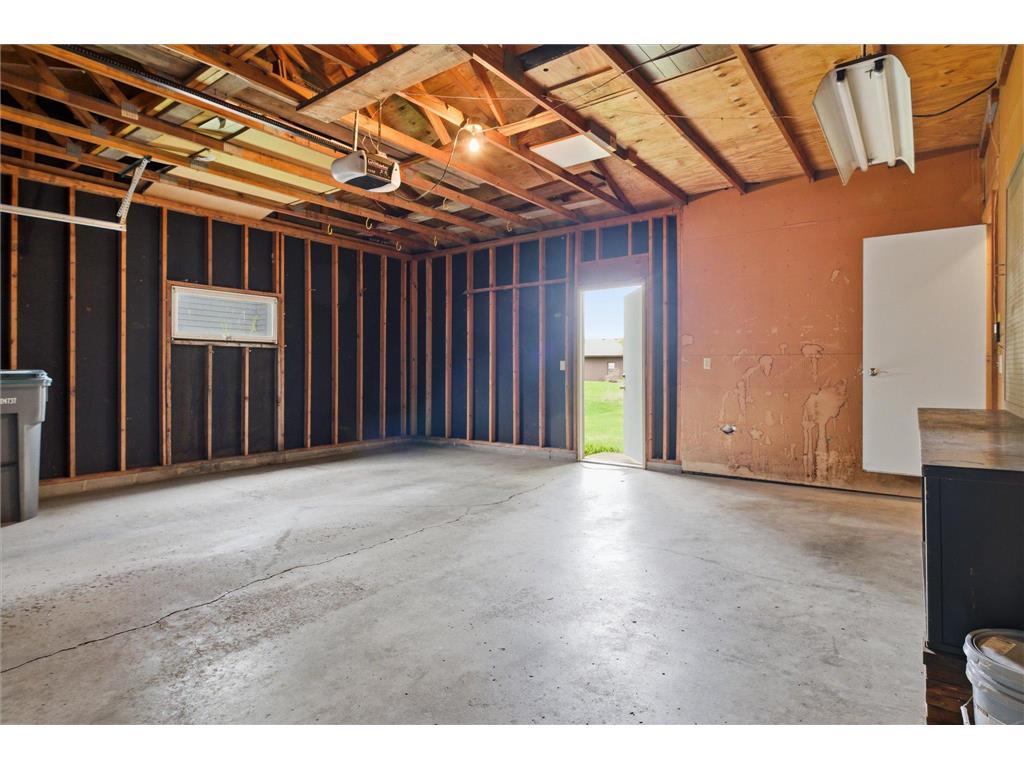 513 Laredo Lane Chanhassen MN 55317 7063097 image34