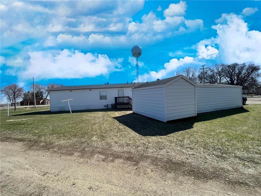 513 N Main Street Sanborn MN 56083 6700290 image4