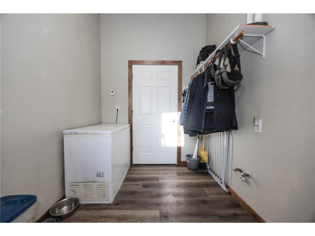 513 North Street E Detroit Lakes MN 56501 7037858 image20