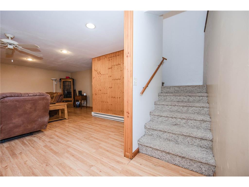 513 North Street E Detroit Lakes MN 56501 7037858 image32