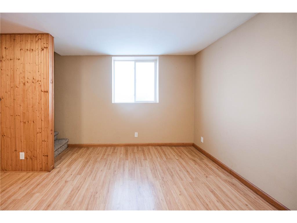 513 North Street E Detroit Lakes MN 56501 7037858 image38