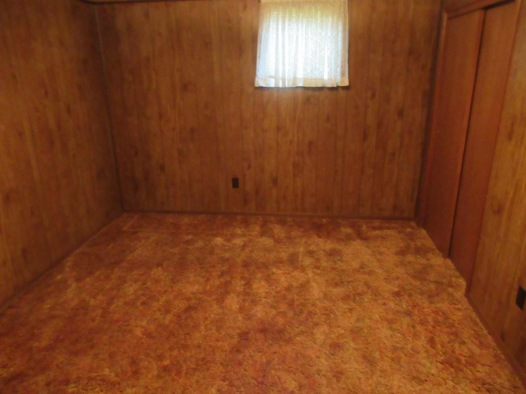 513 S Elizabeth Avenue Hills MN 56138 7086225 image15