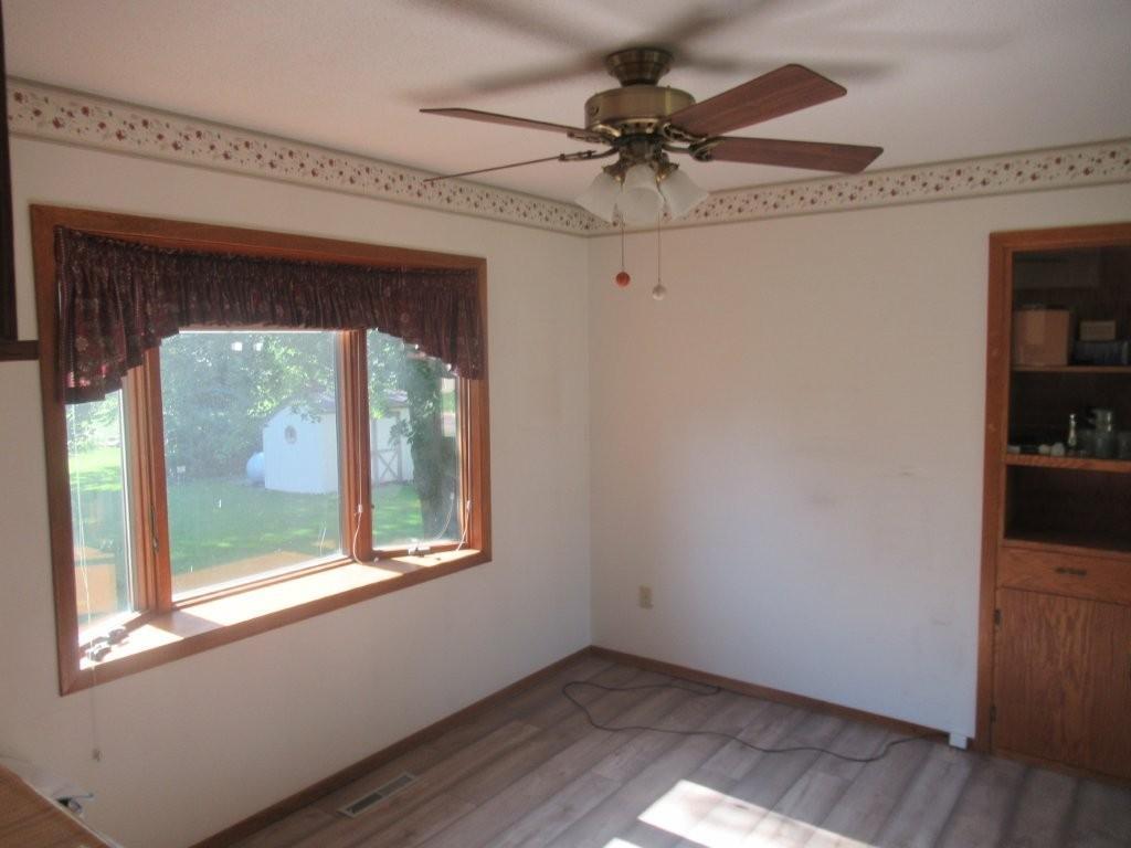 513 S Elizabeth Avenue Hills MN 56138 7086225 image19