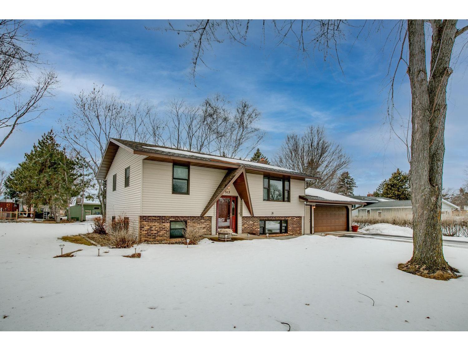 513 St. Andrews Drive, Waite Park, MN 56387 MLS 5728344 Edina Realty