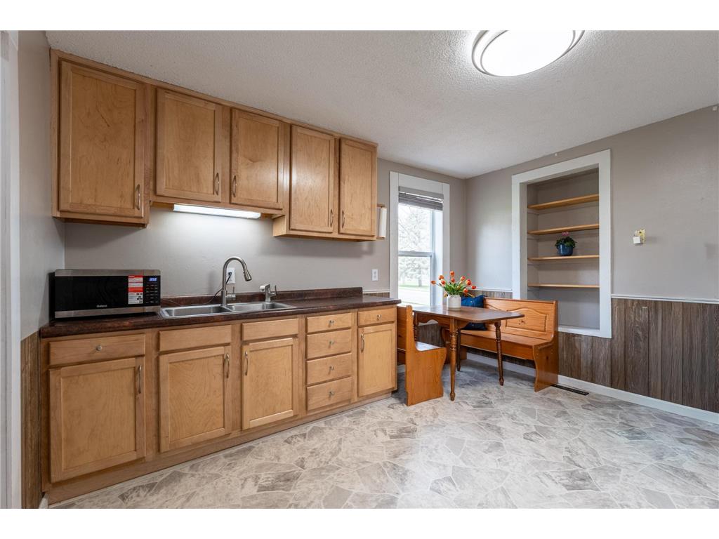 513 State Street E Cannon Falls MN 55009 7058228 image12