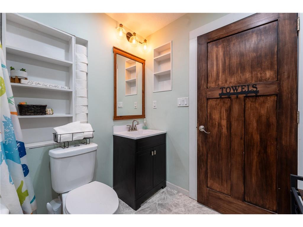 513 State Street E Cannon Falls MN 55009 7058228 image17