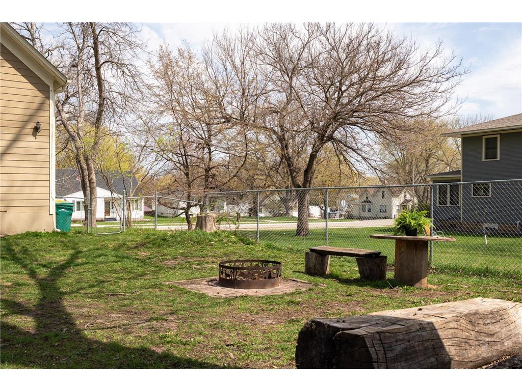 513 State Street E Cannon Falls MN 55009 7058228 image7