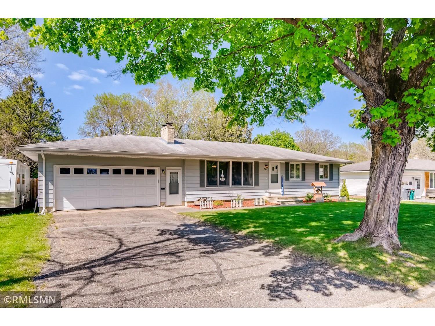 513 Sunset Lane, River Falls, WI, 54022 MLS 5754947 Edina Realty