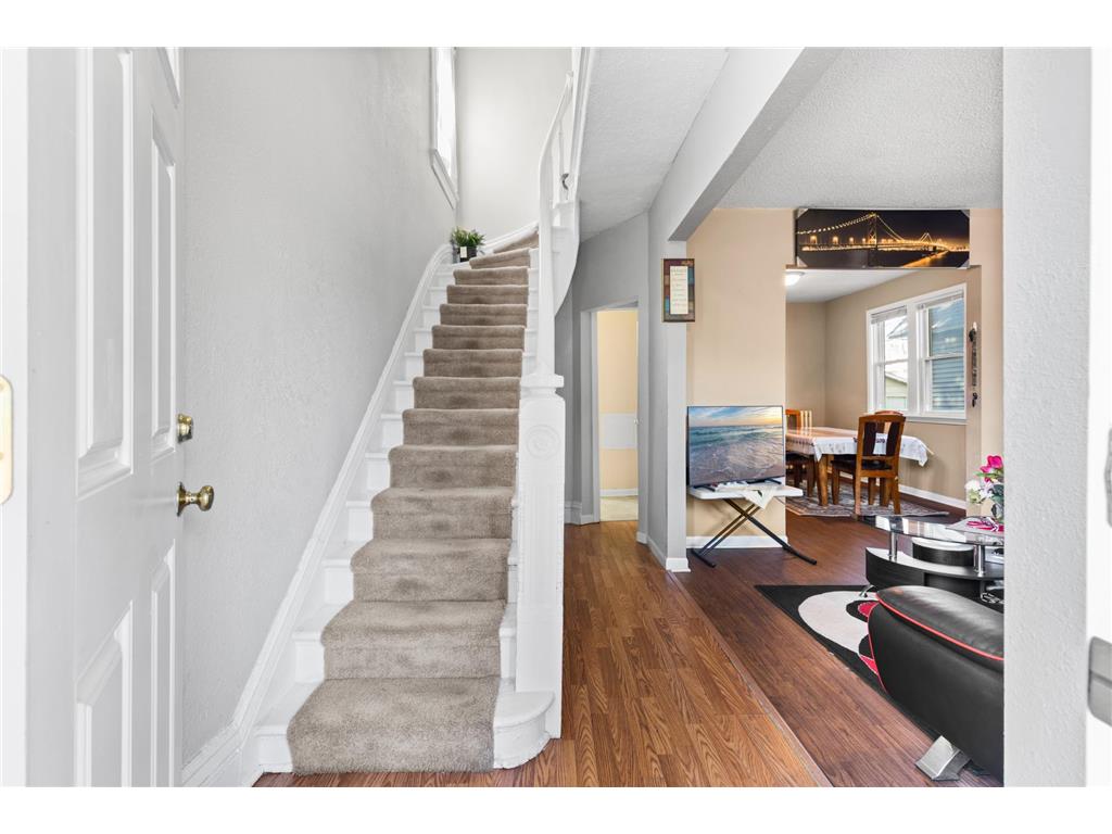 513 Van Buren Avenue Saint Paul MN 55103 7089609 image3