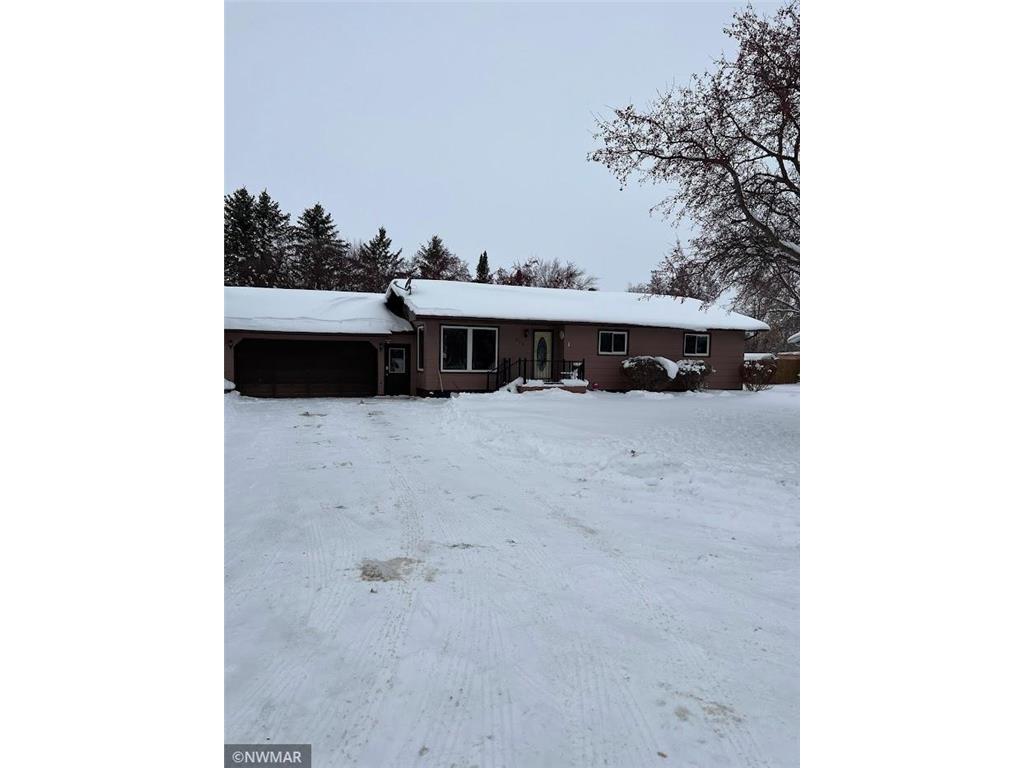 513 Ward Avenue Erskine MN 56535 6319830 image1
