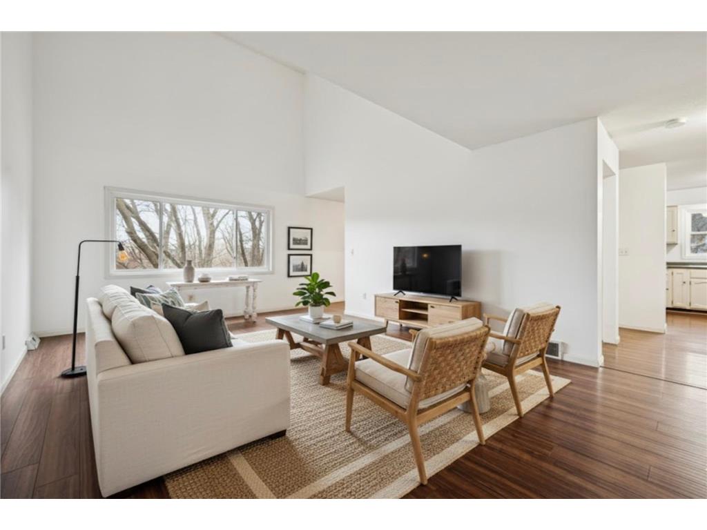 5130 Clear Spring Road Minnetonka MN 55345 6801411 image1