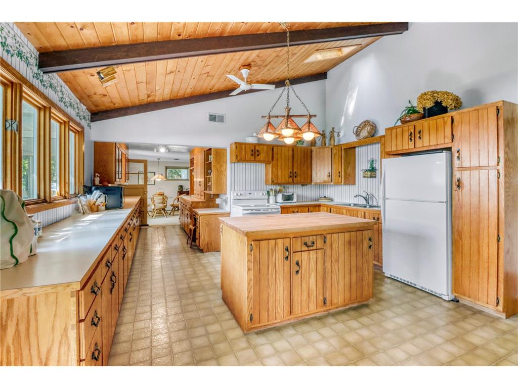 51301 County Highway 31 Detroit Lakes MN 56501 - Pelican 7058833 image17