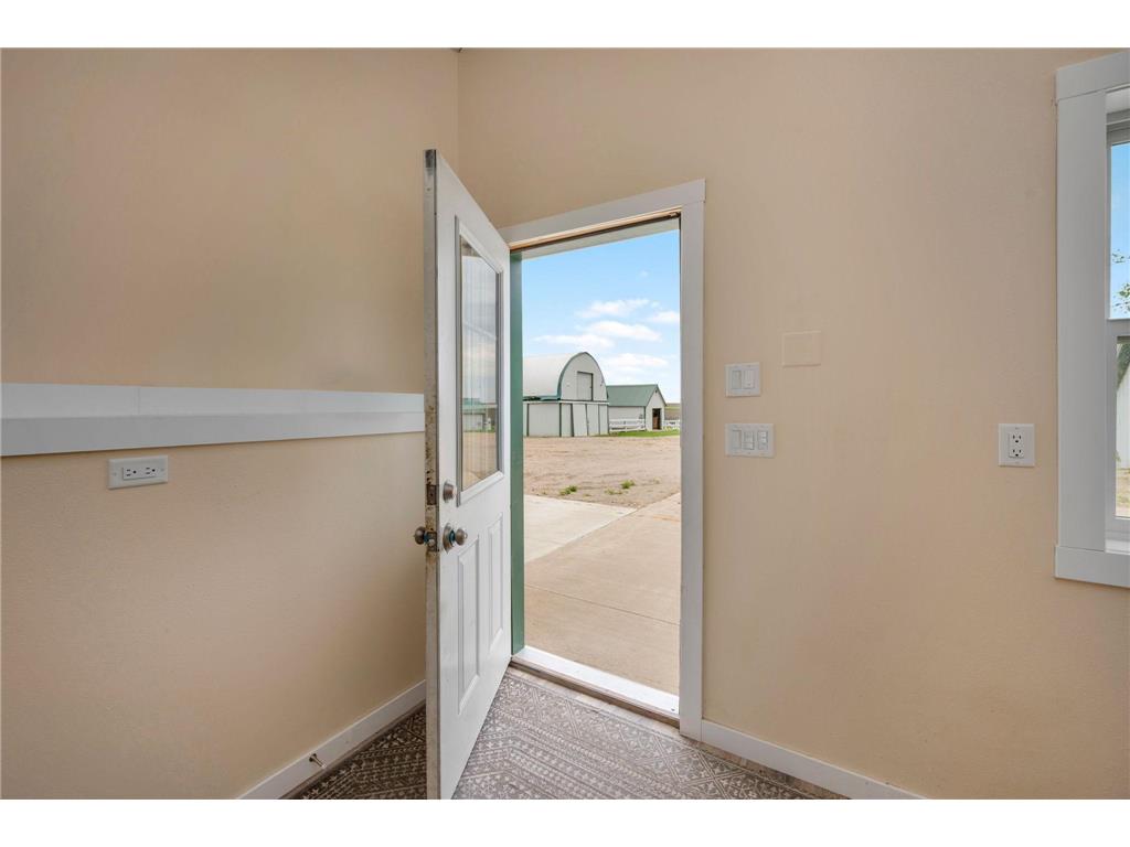 5134 340th Avenue Blue Earth MN 56013 7072837 image2