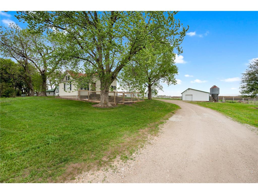 5134 340th Avenue Blue Earth MN 56013 7072837 image34