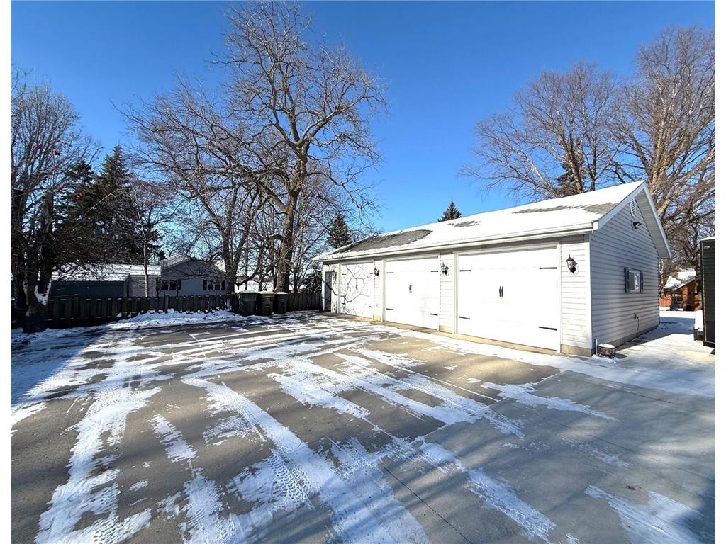 5134 E Eagle Lake Road Willmar MN 56201 - Eagle 6815995 image2