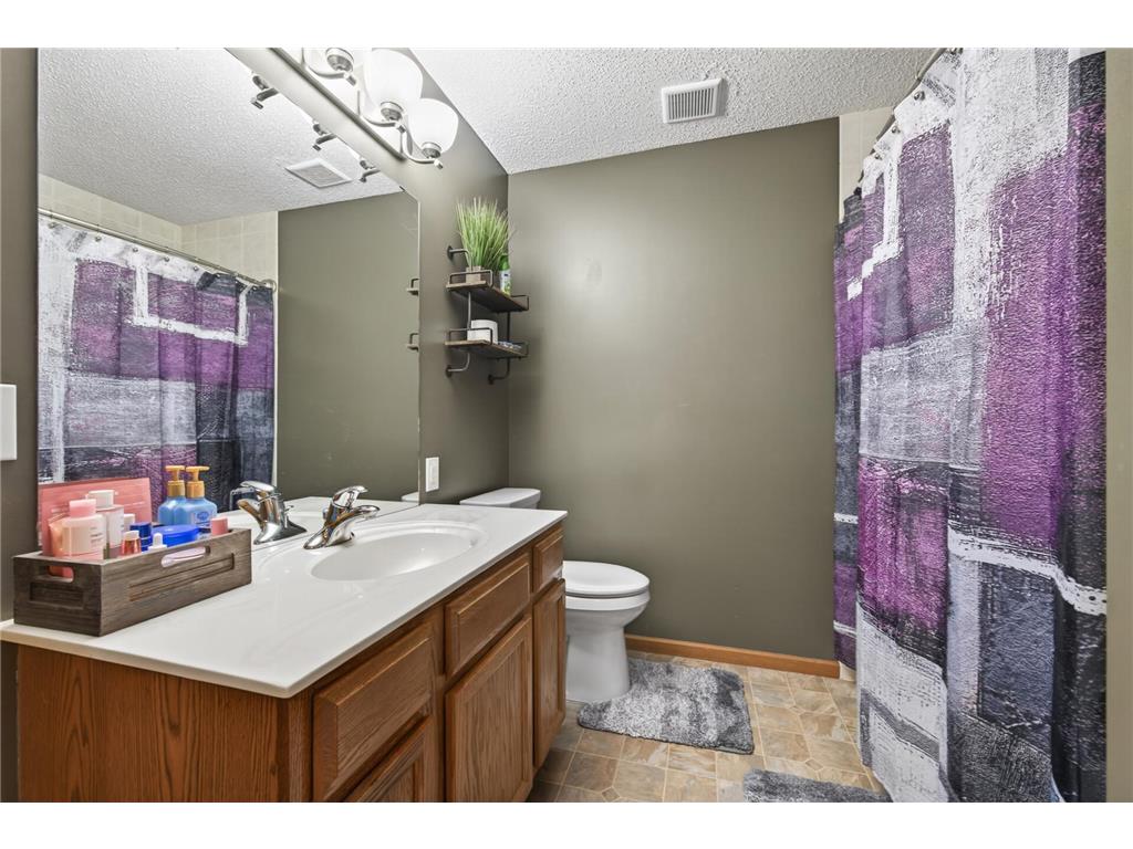 5135 Farnham Drive N Hugo MN 55038 7076085 image18