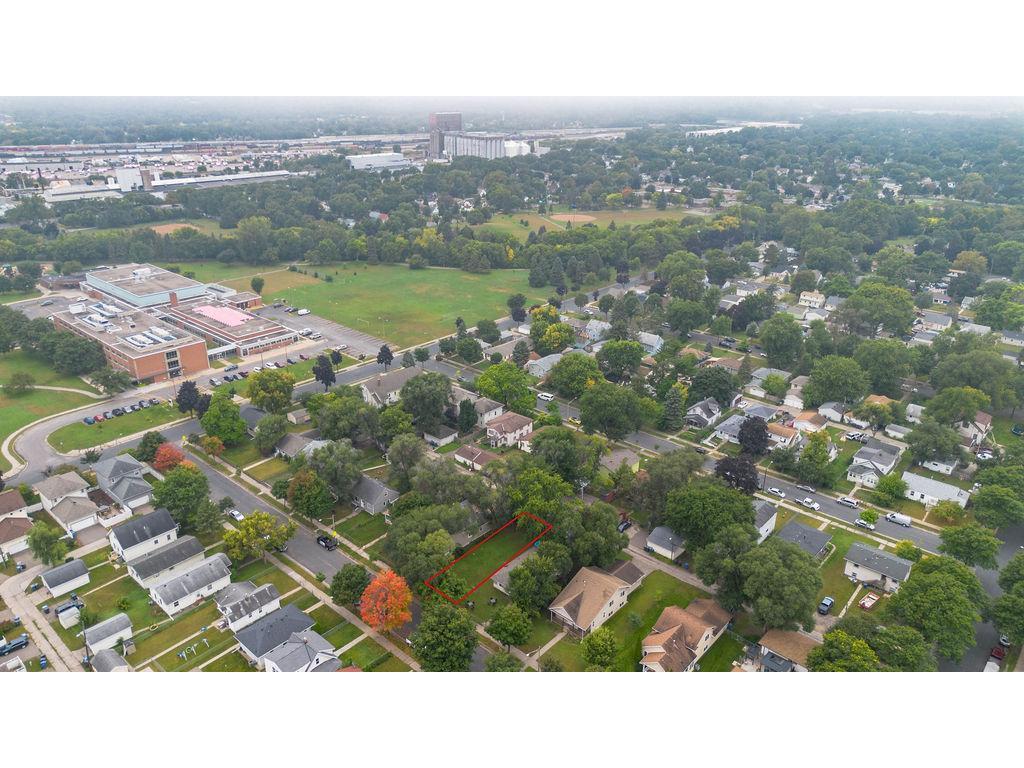 5135 Irving Avenue N Minneapolis MN 55430 7025313 image9