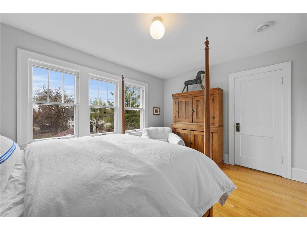 5137 Colfax Avenue S Minneapolis MN 55419 7059004 image25