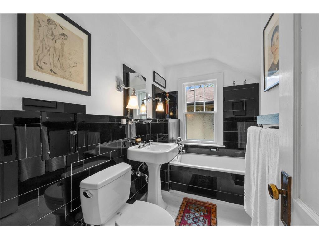 5137 Colfax Avenue S Minneapolis MN 55419 7059004 image31