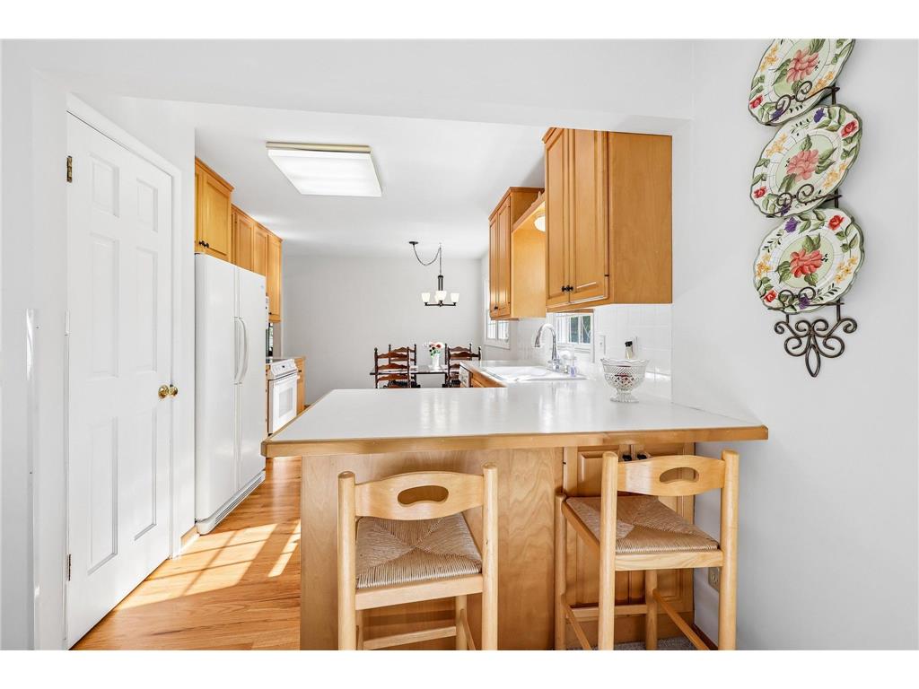 5137 Duggan Plaza Edina MN 55439 7073801 image3