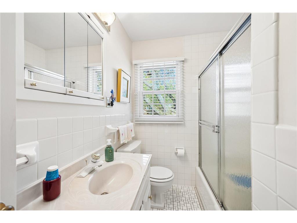 5137 Duggan Plaza Edina MN 55439 7073801 image35