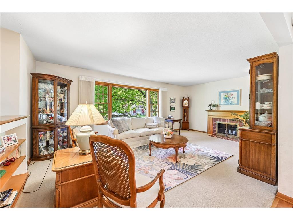 5137 Duggan Plaza Edina MN 55439 7073801 image4