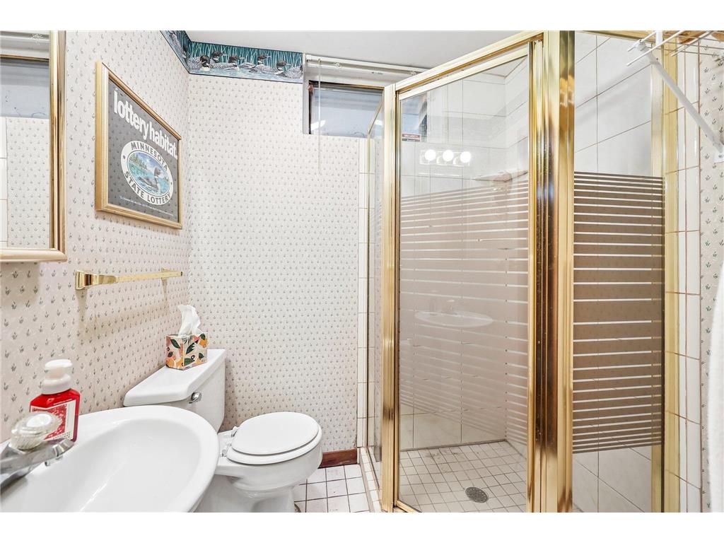 5137 Duggan Plaza Edina MN 55439 7073801 image42