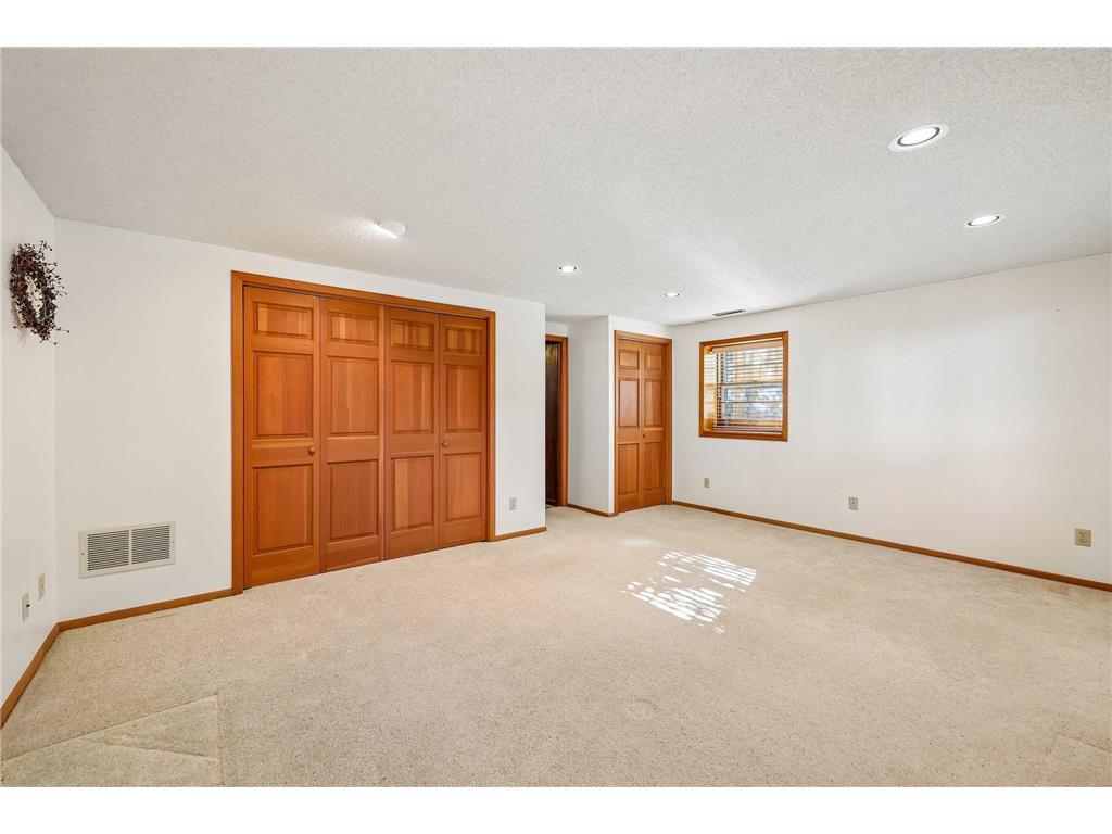5137 Duggan Plaza Edina MN 55439 7073801 image44