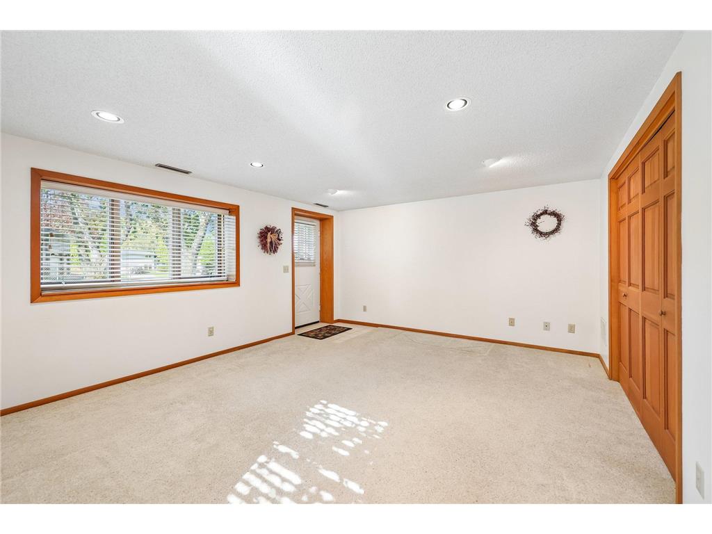 5137 Duggan Plaza Edina MN 55439 7073801 image46