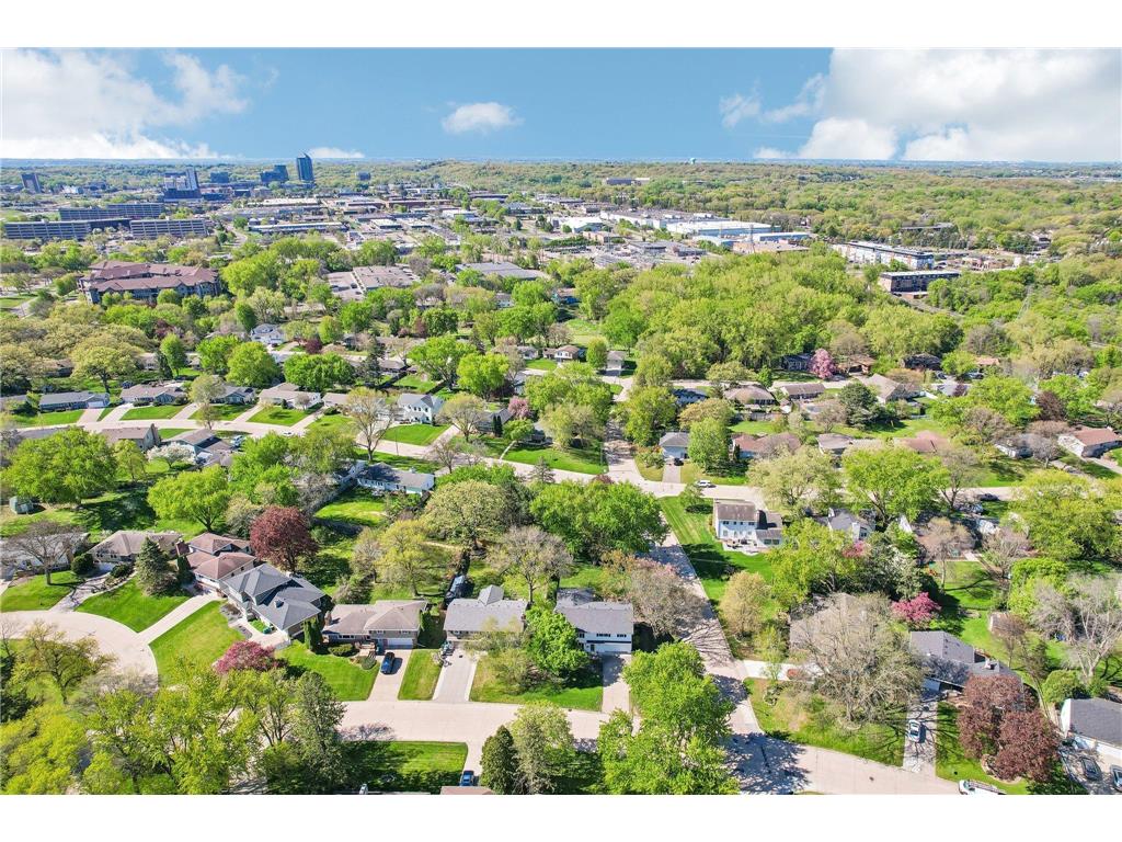 5137 Duggan Plaza Edina MN 55439 7073801 image56