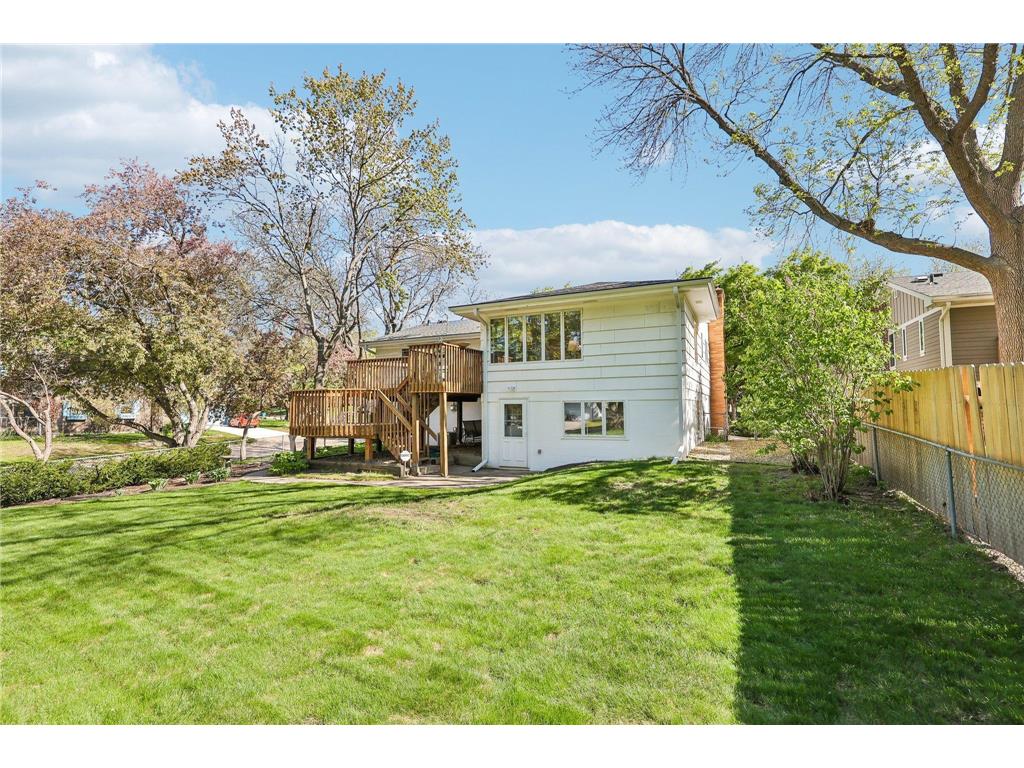 5137 Duggan Plaza Edina MN 55439 7073801 image57