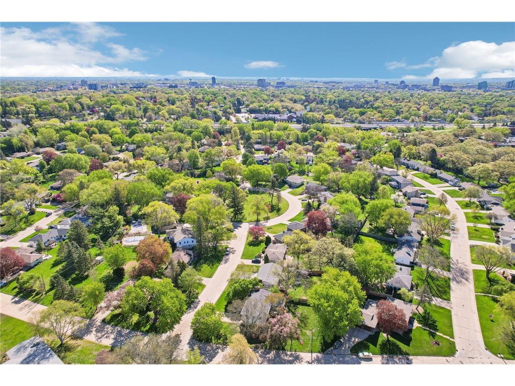 5137 Duggan Plaza Edina MN 55439 7073801 image69
