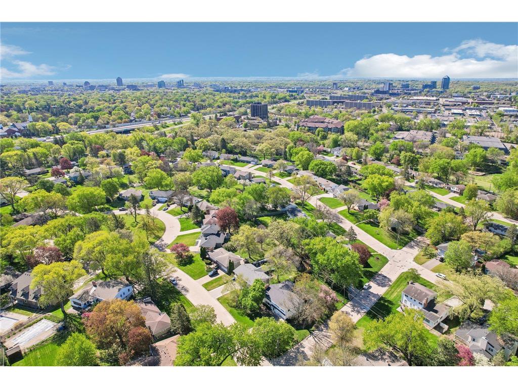 5137 Duggan Plaza Edina MN 55439 7073801 image71