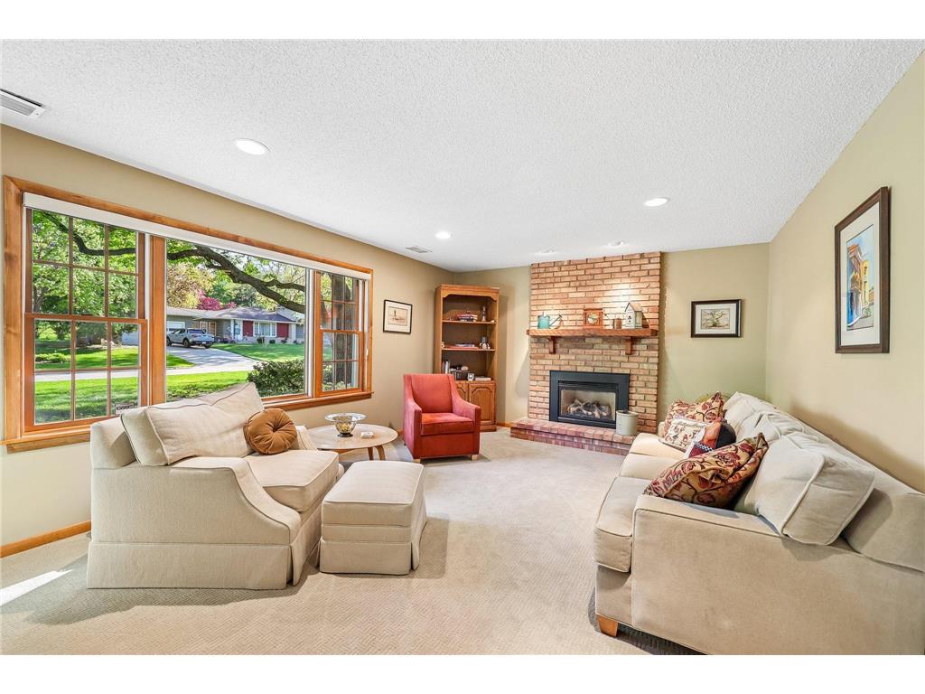 5137 Duggan Plaza Edina MN 55439 7073801 image8
