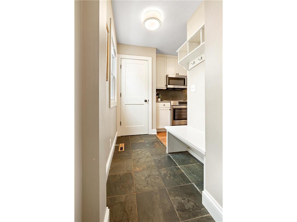 5137 Vincent Avenue S Minneapolis MN 55410 7050659 image10