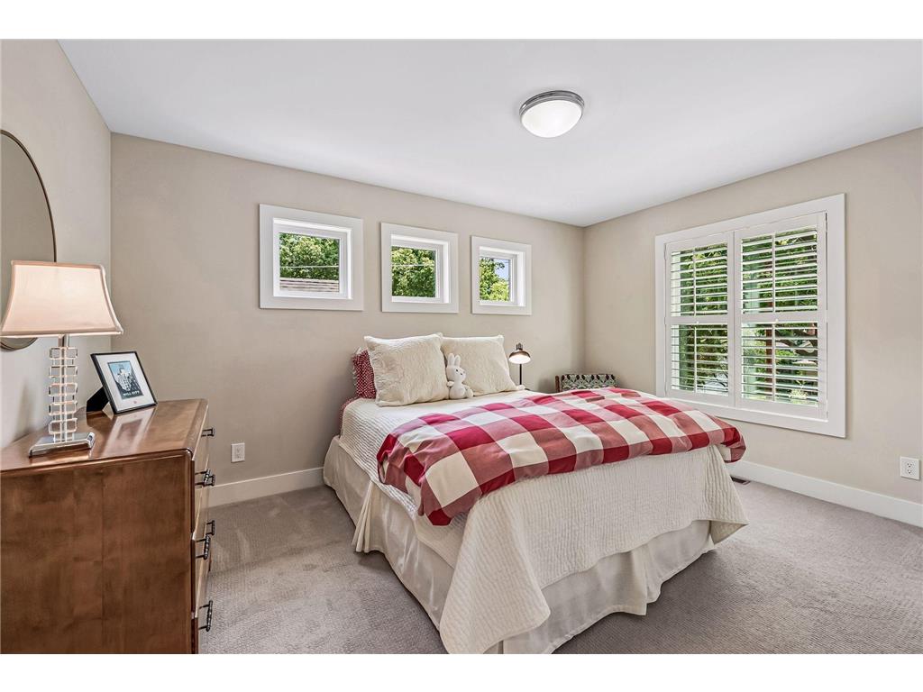 5137 Washburn Avenue S Minneapolis MN 55410 7101758 image21