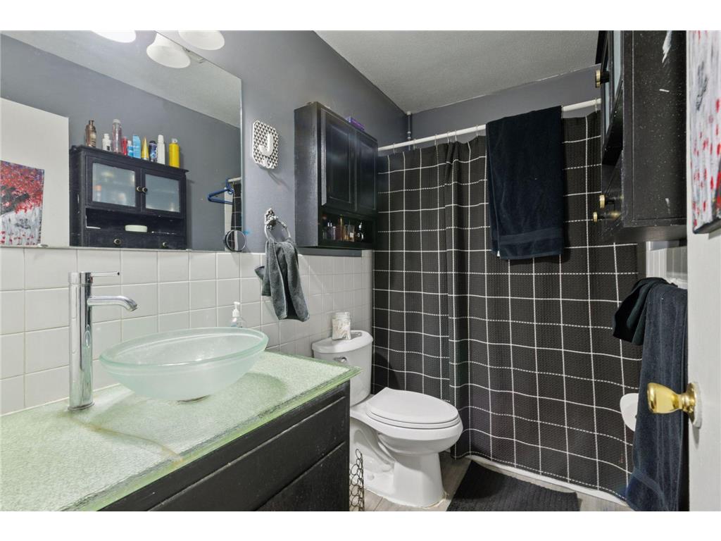 514-516 Sunnyside Lane Hopkins MN 55343 6804461 image11