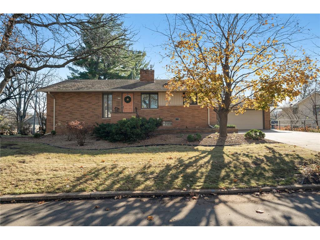 514 Douglas Street Anoka MN 55303 6604376 image1