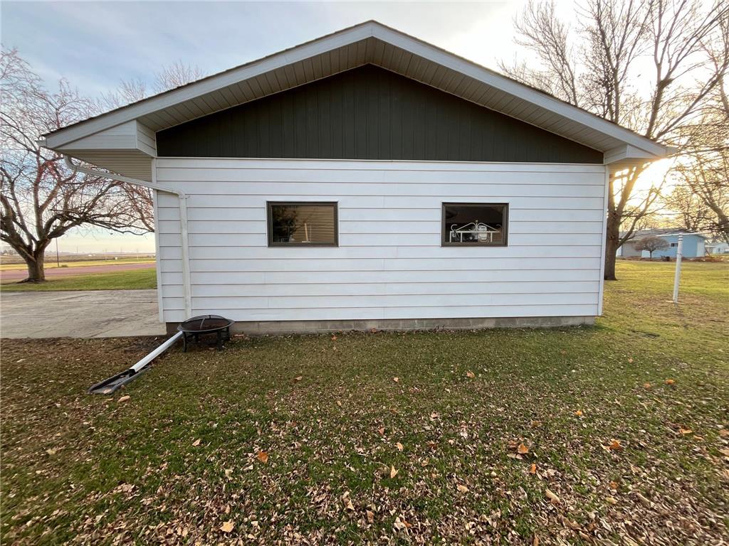 514 Fir Avenue Westbrook MN 56183 6820942 image11