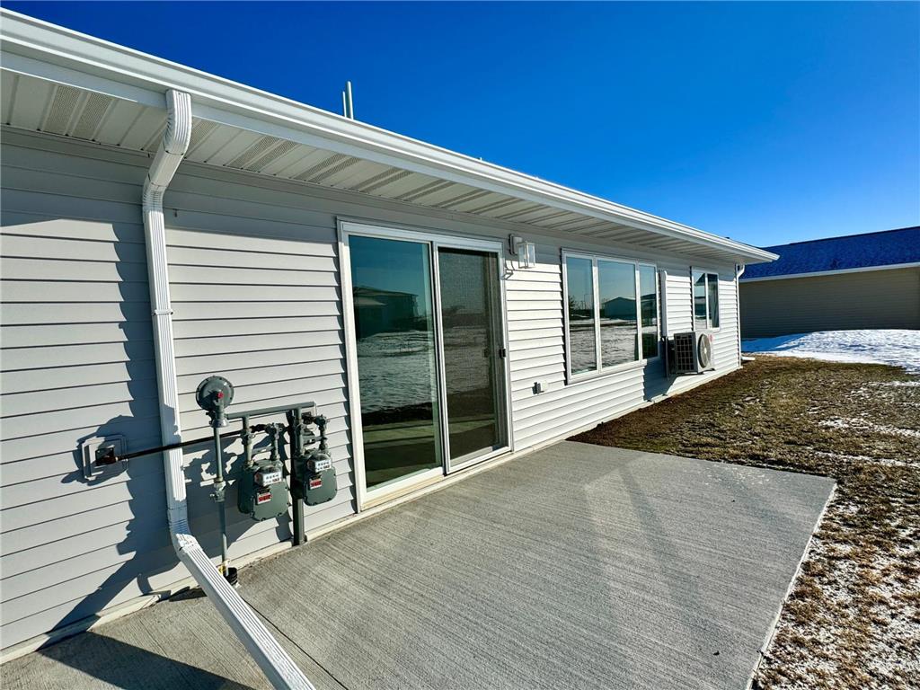 514 Garfield Street SE Warroad MN 56763 6680398 image3