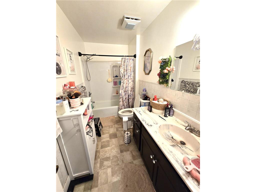 514 Main Street E New Prague MN 56071 7082202 image34