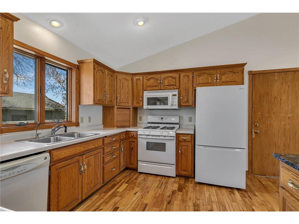 514 Main Street E Richmond MN 56368 7070454 image12