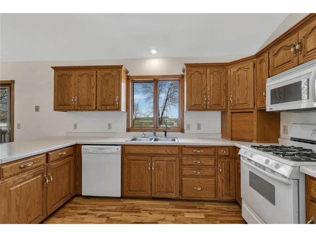 514 Main Street E Richmond MN 56368 7070454 image13