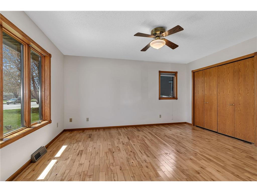 514 Main Street E Richmond MN 56368 7070454 image23