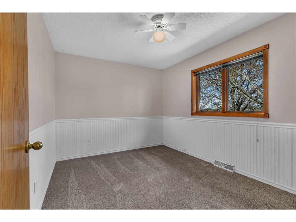 514 Main Street E Richmond MN 56368 7070454 image25