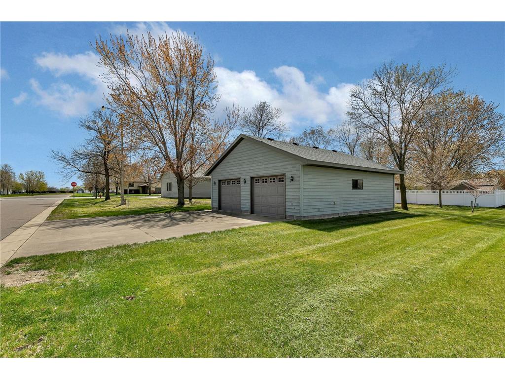 514 Main Street E Richmond MN 56368 7070454 image36