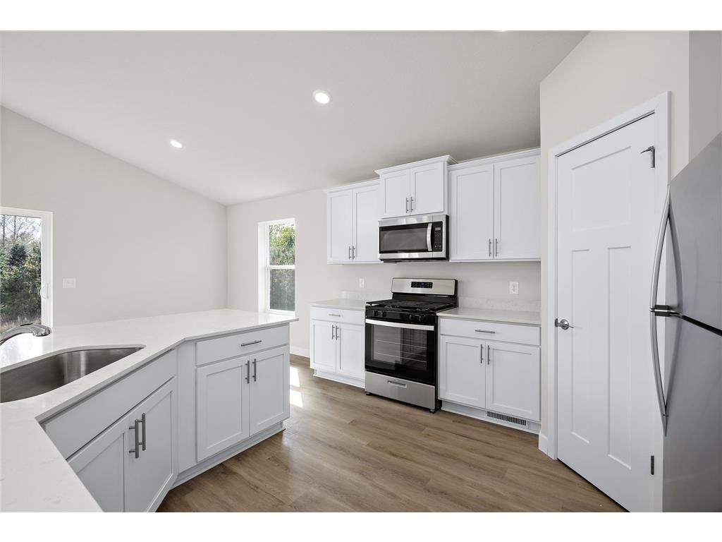 514 Spruce Court N Cambridge MN 55008 6748397 image17