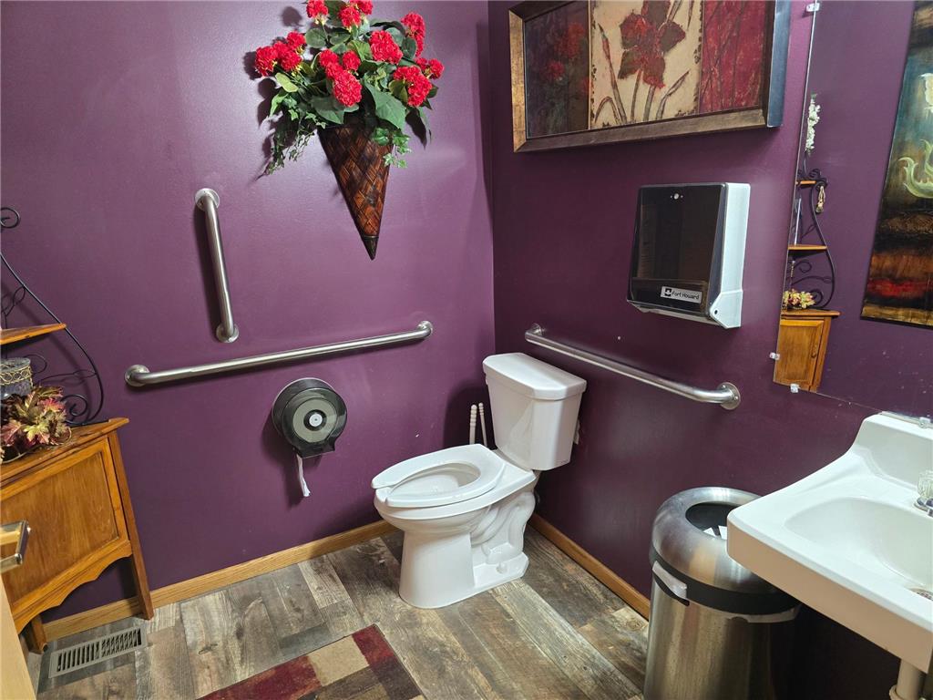 514 Summit Avenue Detroit Lakes MN 56501 6815969 image18